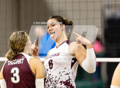 Thumbnail 2 in Swink vs. Vail Christian (CHSAA 2A Round 1) photogallery.