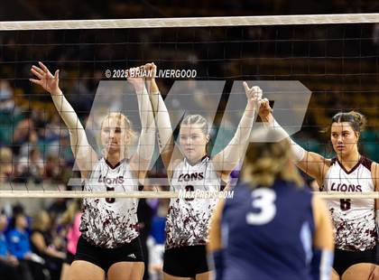 Thumbnail 2 in Swink vs. Vail Christian (CHSAA 2A Round 1) photogallery.