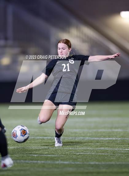 Thumbnail 2 in Maple Mountain vs. Olympus (UHSAA 5A Semifinals) photogallery.