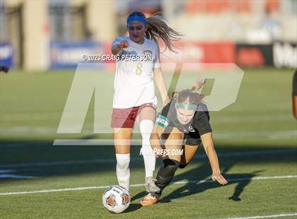 Thumbnail 1 in Maple Mountain vs. Olympus (UHSAA 5A Semifinals) photogallery.