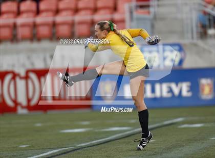 Thumbnail 3 in Maple Mountain vs. Olympus (UHSAA 5A Semifinals) photogallery.