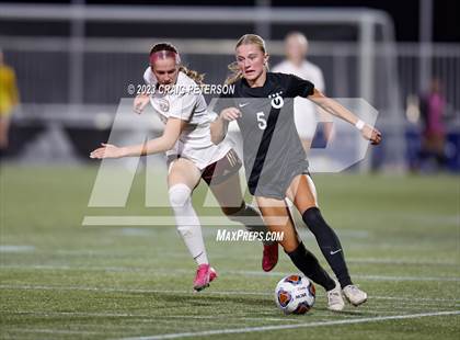 Thumbnail 1 in Maple Mountain vs. Olympus (UHSAA 5A Semifinals) photogallery.
