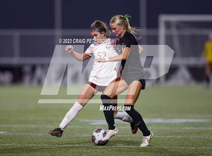 Thumbnail 1 in Maple Mountain vs. Olympus (UHSAA 5A Semifinals) photogallery.