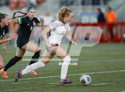 Thumbnail 1 in Maple Mountain vs. Olympus (UHSAA 5A Semifinals) photogallery.