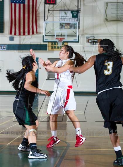 Thumbnail 3 in Mira Costa vs Bellamine-Jefferson (Santa Barbara Tournament of Champions) photogallery.