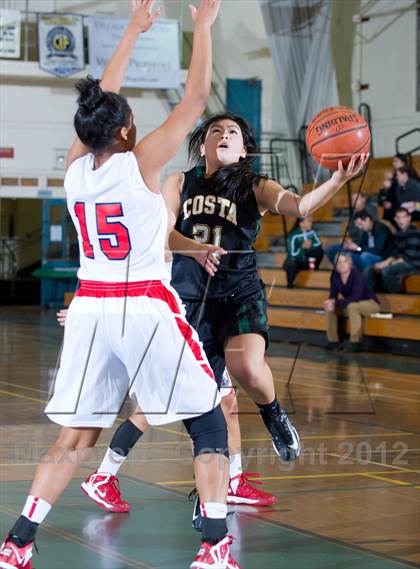 Thumbnail 3 in Mira Costa vs Bellamine-Jefferson (Santa Barbara Tournament of Champions) photogallery.