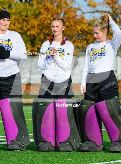 Thumbnail 3 in Whitney Point vs. Hoosick Falls (NYSPHSAA Class C Final) photogallery.