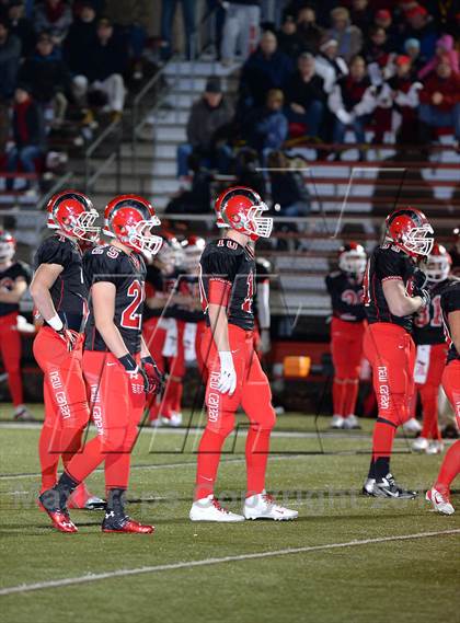 Thumbnail 3 in Farmington @ New Canaan (CIAC Class L Quarterfinal) photogallery.
