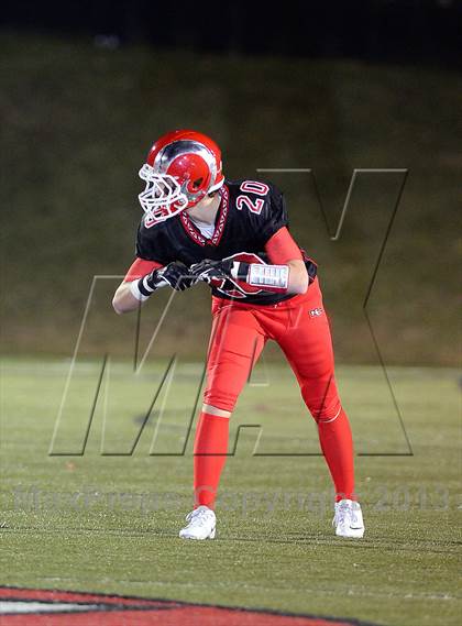 Thumbnail 3 in Farmington @ New Canaan (CIAC Class L Quarterfinal) photogallery.