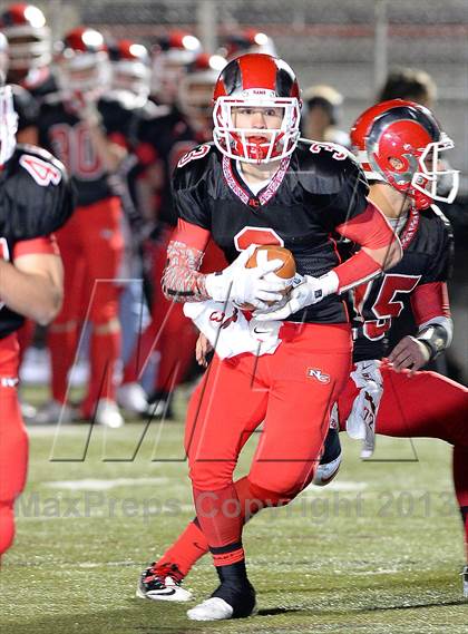 Thumbnail 3 in Farmington @ New Canaan (CIAC Class L Quarterfinal) photogallery.