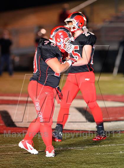 Thumbnail 3 in Farmington @ New Canaan (CIAC Class L Quarterfinal) photogallery.
