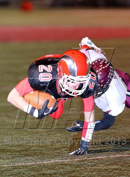 Thumbnail 3 in Farmington @ New Canaan (CIAC Class L Quarterfinal) photogallery.