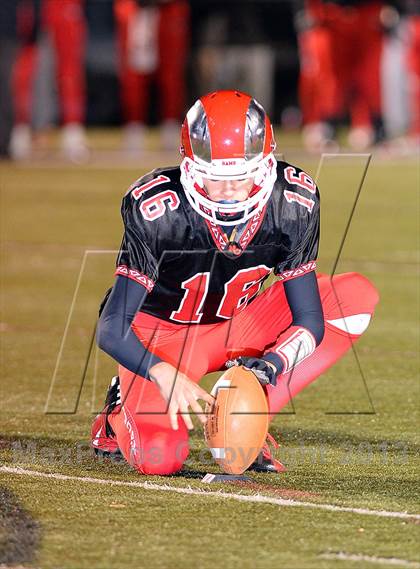 Thumbnail 2 in Farmington @ New Canaan (CIAC Class L Quarterfinal) photogallery.