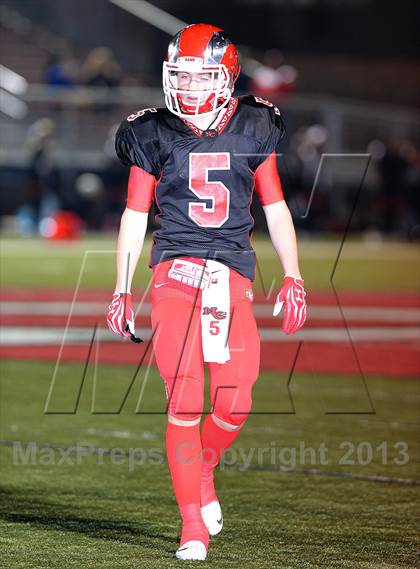 Thumbnail 2 in Farmington @ New Canaan (CIAC Class L Quarterfinal) photogallery.