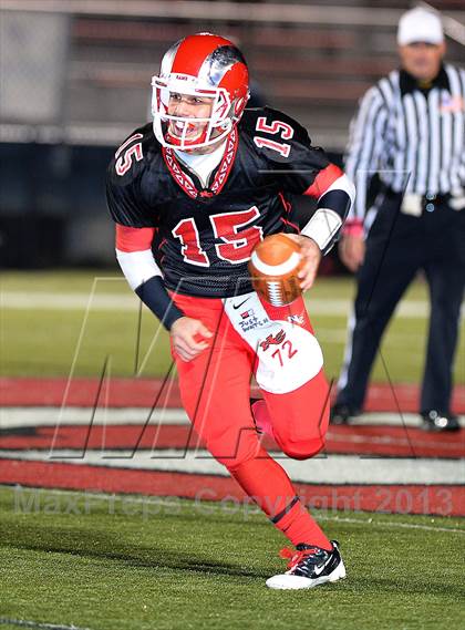 Thumbnail 3 in Farmington @ New Canaan (CIAC Class L Quarterfinal) photogallery.