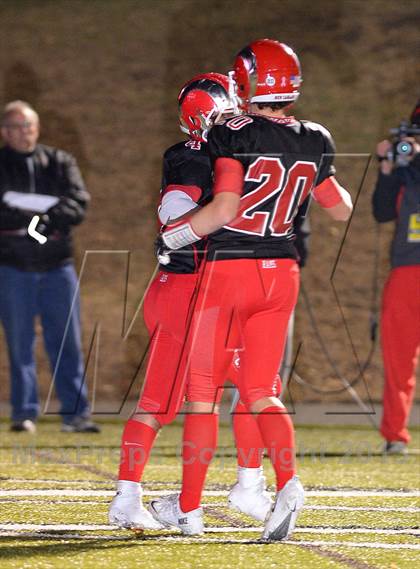 Thumbnail 2 in Farmington @ New Canaan (CIAC Class L Quarterfinal) photogallery.