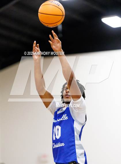 Thumbnail 3 in Wayne Preparatory Academy vs Fayetteville Christian (Veterans Showcase 2025) photogallery.