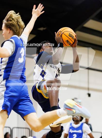 Thumbnail 3 in Wayne Preparatory Academy vs Fayetteville Christian (Veterans Showcase 2025) photogallery.