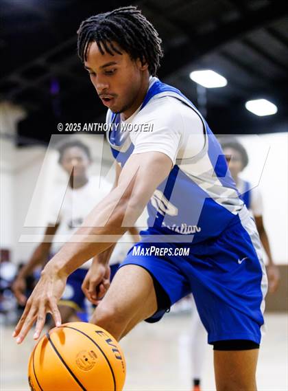 Thumbnail 3 in Wayne Preparatory Academy vs Fayetteville Christian (Veterans Showcase 2025) photogallery.