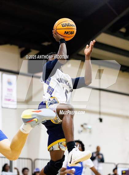 Thumbnail 2 in Wayne Preparatory Academy vs Fayetteville Christian (Veterans Showcase 2025) photogallery.