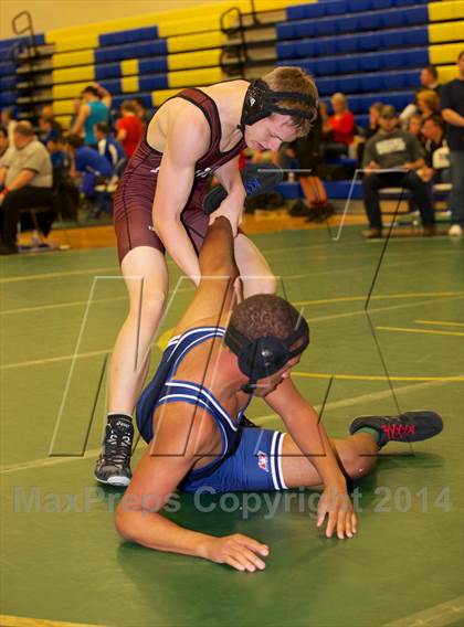 Thumbnail 3 in G.P. West/Bruin Invitational Wrestling Tournament photogallery.