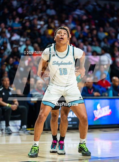 Thumbnail 2 in Woodside vs. L.C. Bird (VHSL Class 5 Final) photogallery.