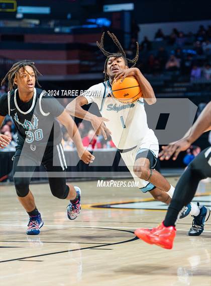 Thumbnail 3 in Woodside vs. L.C. Bird (VHSL Class 5 Final) photogallery.