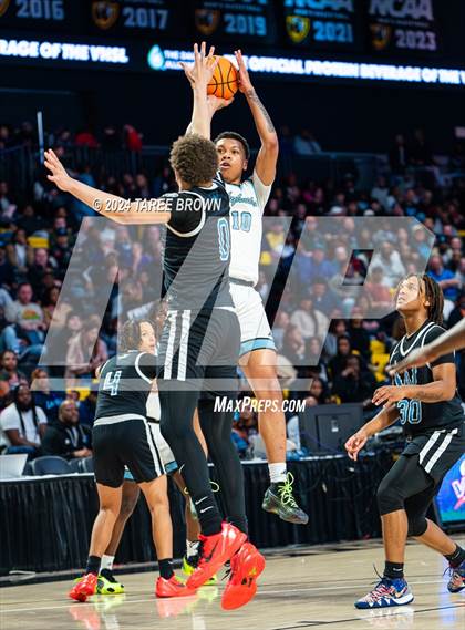Thumbnail 1 in Woodside vs. L.C. Bird (VHSL Class 5 Final) photogallery.