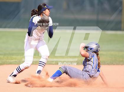 Thumbnail 2 in Sahuarita vs. Bourgade Catholic photogallery.