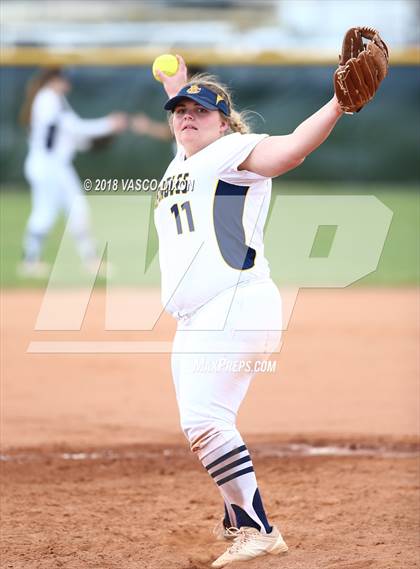 Thumbnail 2 in Sahuarita vs. Bourgade Catholic photogallery.