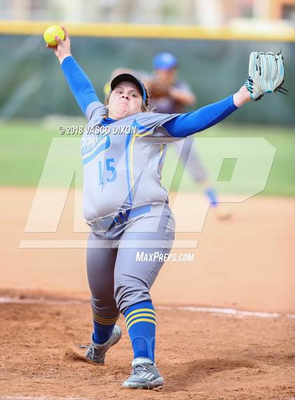 Thumbnail 1 in Sahuarita vs. Bourgade Catholic photogallery.