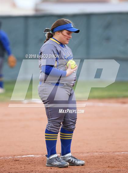 Thumbnail 3 in Sahuarita vs. Bourgade Catholic photogallery.