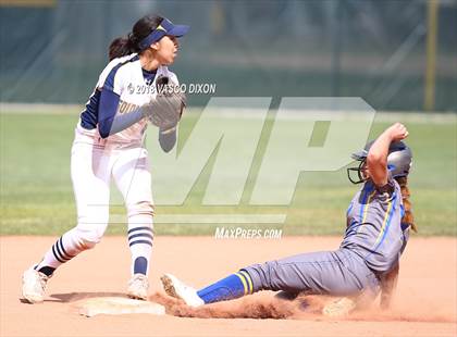 Thumbnail 1 in Sahuarita vs. Bourgade Catholic photogallery.