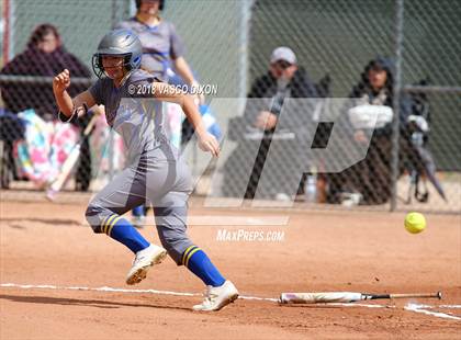 Thumbnail 2 in Sahuarita vs. Bourgade Catholic photogallery.
