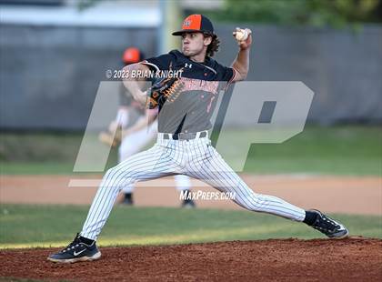 Thumbnail 2 in McKeel Academy vs. Lake Wales photogallery.