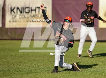 Thumbnail 2 in McKeel Academy vs. Lake Wales photogallery.