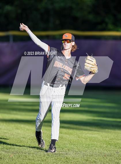 Thumbnail 2 in McKeel Academy vs. Lake Wales photogallery.