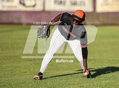 Thumbnail 1 in McKeel Academy vs. Lake Wales photogallery.