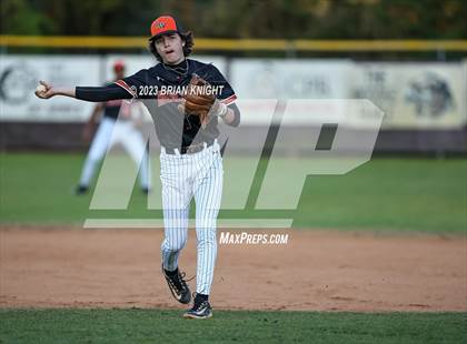 Thumbnail 2 in McKeel Academy vs. Lake Wales photogallery.