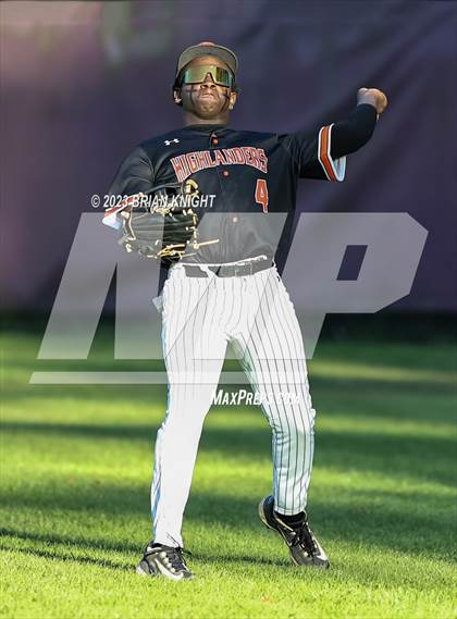 Thumbnail 3 in McKeel Academy vs. Lake Wales photogallery.
