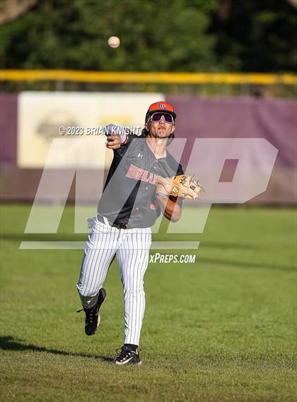 Thumbnail 2 in McKeel Academy vs. Lake Wales photogallery.