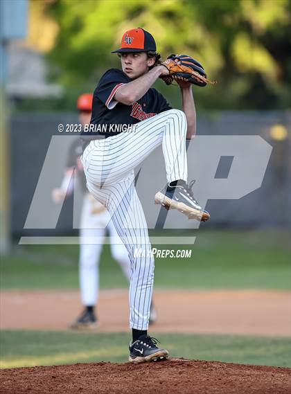 Thumbnail 2 in McKeel Academy vs. Lake Wales photogallery.