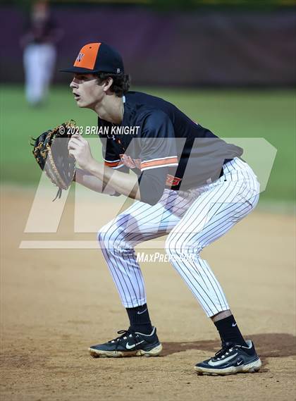 Thumbnail 2 in McKeel Academy vs. Lake Wales photogallery.