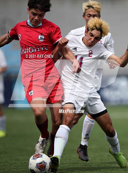 Thumbnail 2 in Cherry Creek vs. Fairview (CHSAA 5A Final) photogallery.