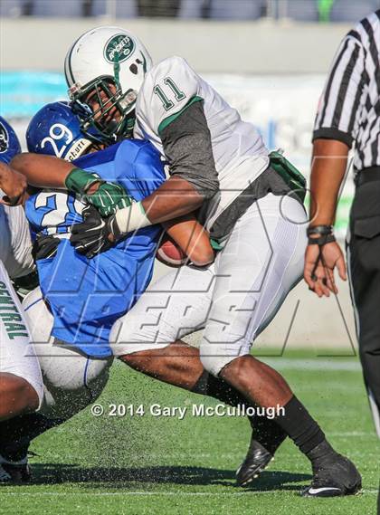 Thumbnail 1 in Armwood vs. Central (FHSAA 6A Final) photogallery.