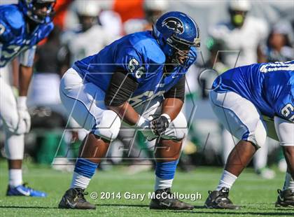 Thumbnail 3 in Armwood vs. Central (FHSAA 6A Final) photogallery.