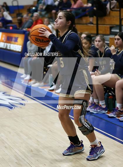 Thumbnail 3 in Cuthbertson vs. Porter Ridge (NCHSAA 4A Conference Semifinal) photogallery.