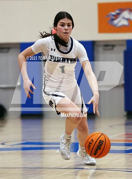 Thumbnail 1 in Cuthbertson vs. Porter Ridge (NCHSAA 4A Conference Semifinal) photogallery.