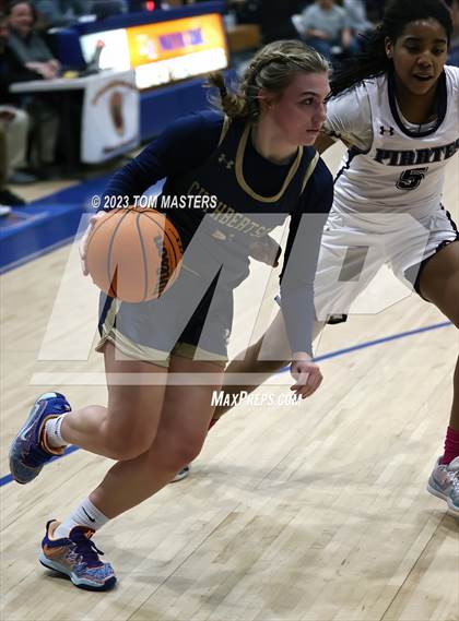 Thumbnail 1 in Cuthbertson vs. Porter Ridge (NCHSAA 4A Conference Semifinal) photogallery.