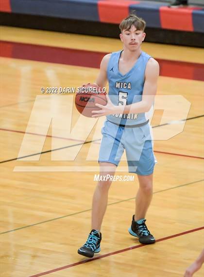 Thumbnail 3 in Mica Mountain vs Marcos de Niza (MLK Dream Classic) photogallery.